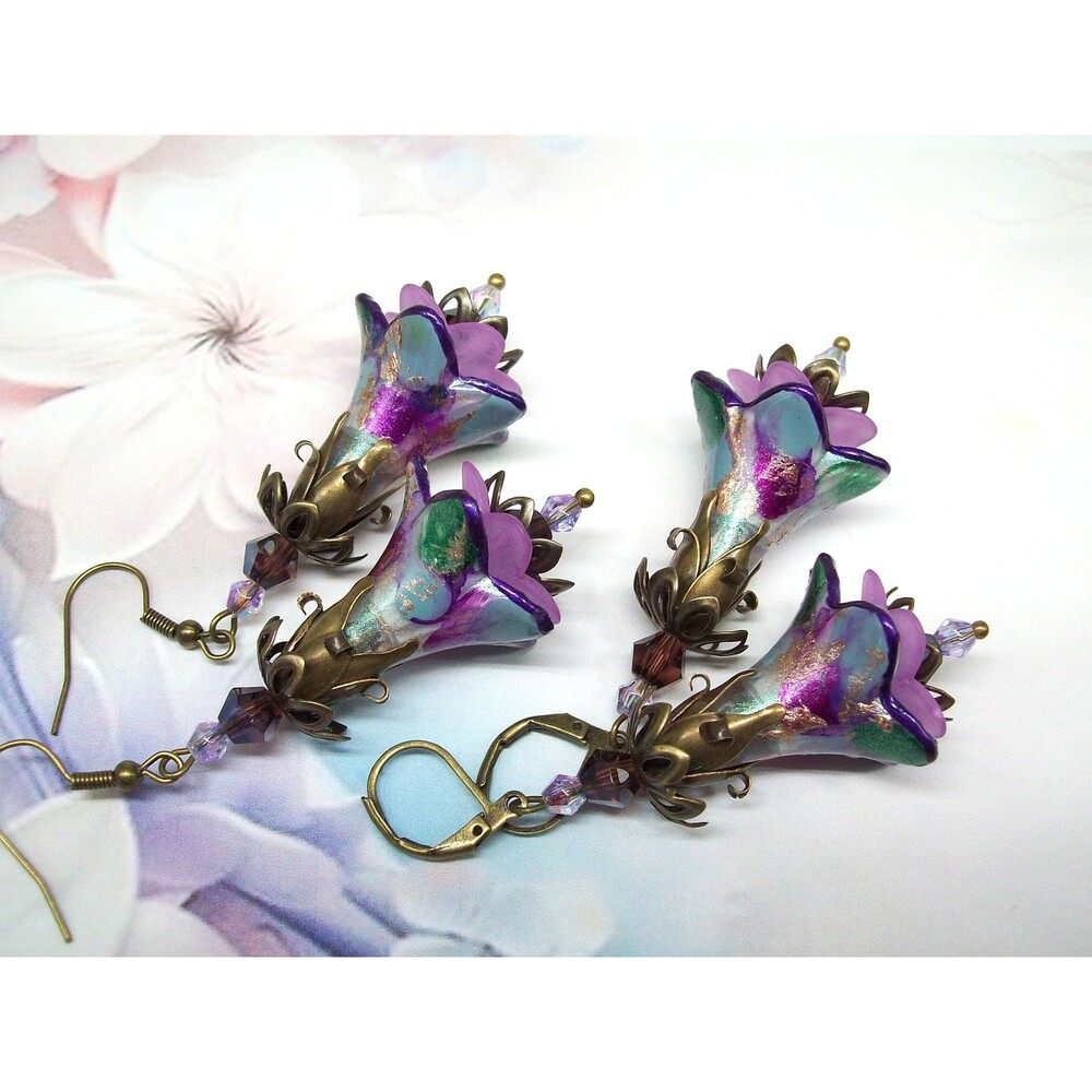 Boho Flower Earrings, Vintage Style, Antique Bronze, Hand Painted, Artisan Craft